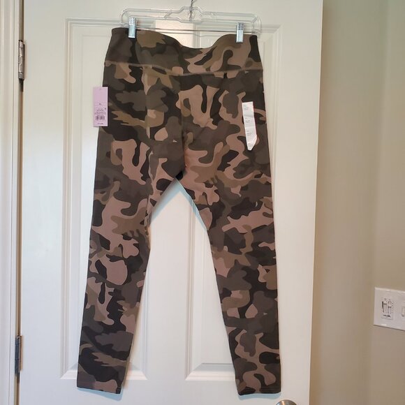 NWT Wild Fable Khaki Camouflage Print High Rise Legging Misses XL - New - Picture 5 of 5